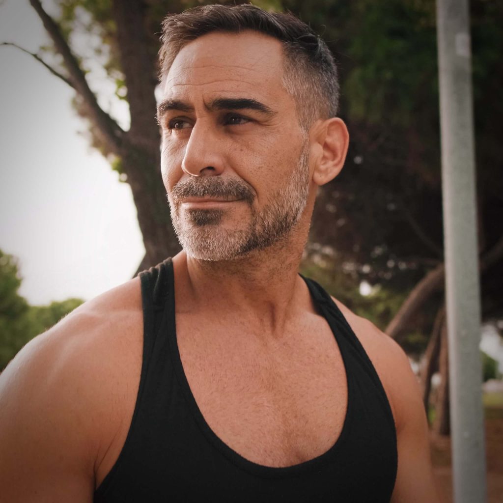 Conoce 10 tendencias deportivas para hombres activos en 2026.